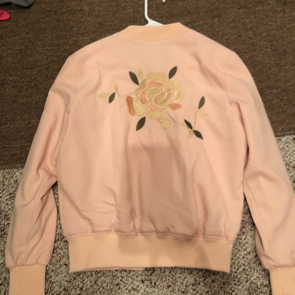 Jacket - Picture 3 of 4